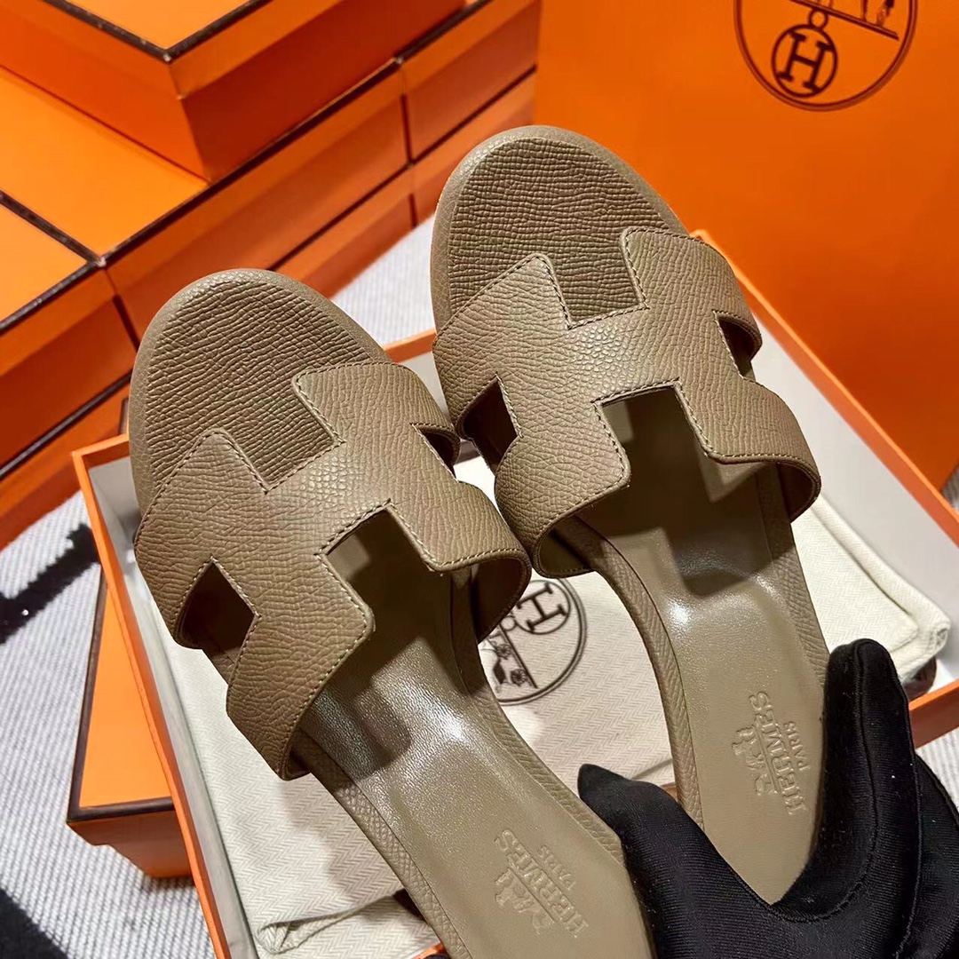 에르메스 올수공 오아시스 슬리퍼 샌들 앱송 10